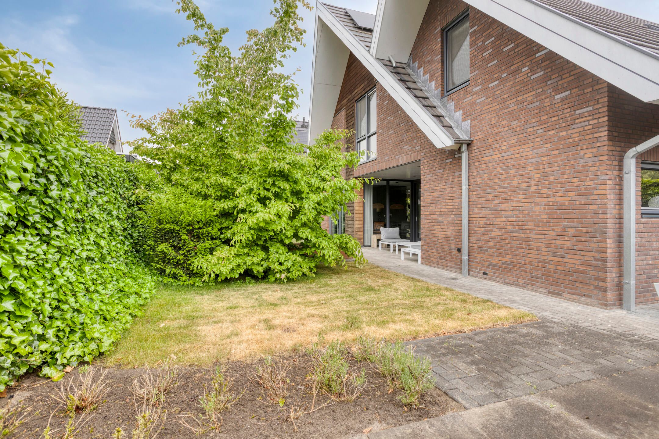 Photo 39 of Ensink 19