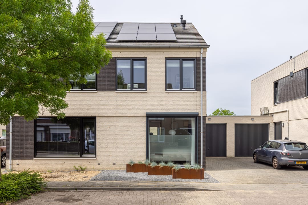 Foto 1 van Janekers Vaart 24