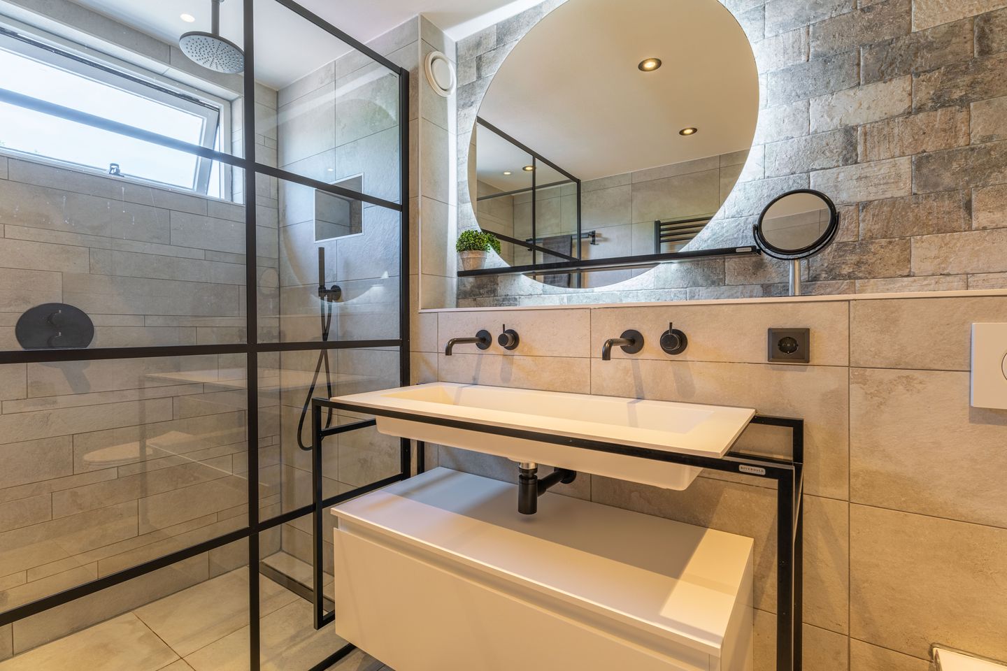 Foto 19 van Lupine 63