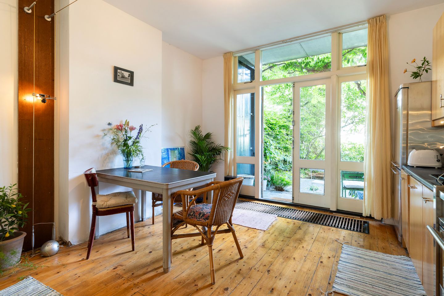 Foto 10 van Julianalaan 30