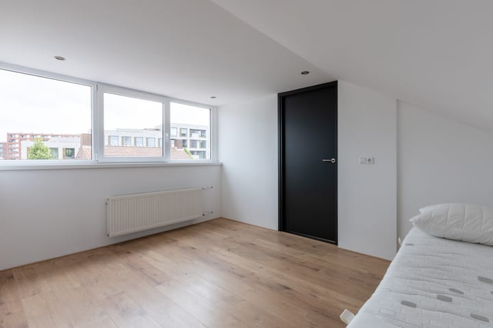 Foto 23 van Christiaan Huygensstraat 12