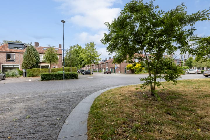 Foto 36 van Christiaan Huygensstraat 12