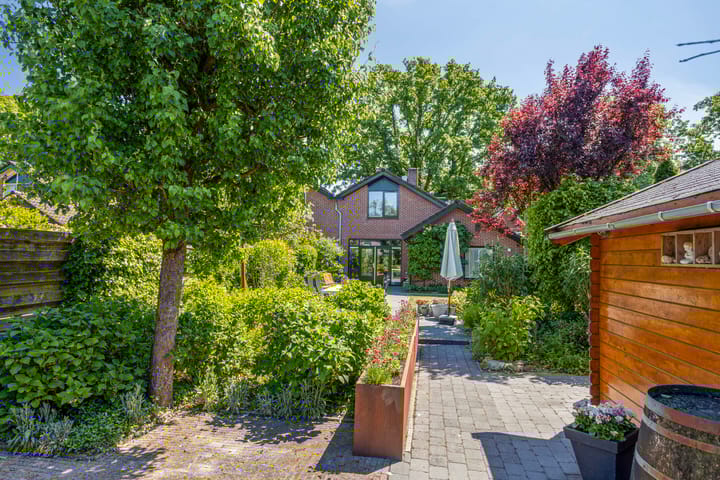 Foto 35 van Albert Hahnweg 222