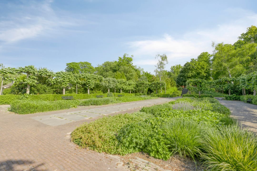 Photo 37 of Koninginnelaan 2