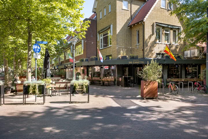 Foto 27 van Jan van den Bergstraat 26