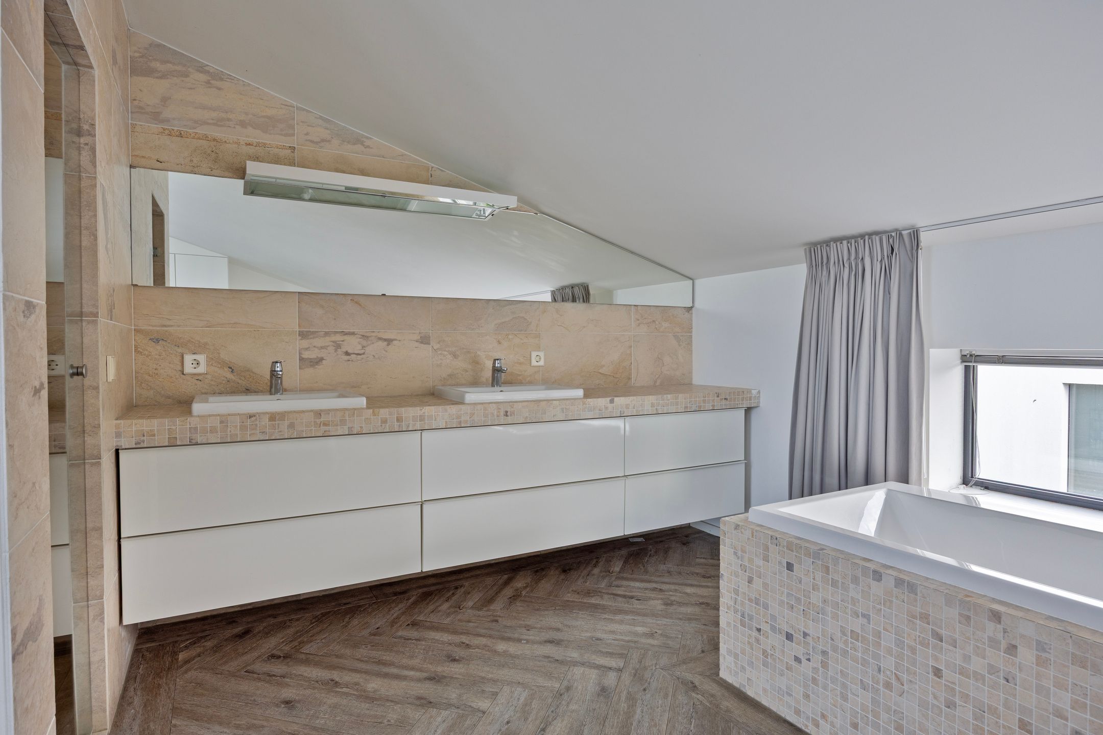 Foto 33 van Joulestraat 12