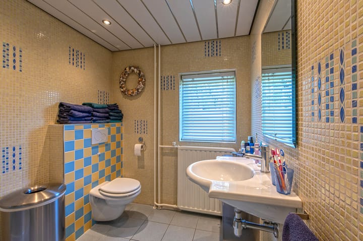 Photo 20 of Michiel de Ruyterstraat 38