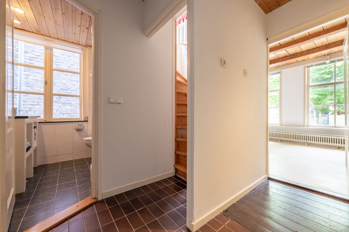 Foto 43 van Middelstegracht 159