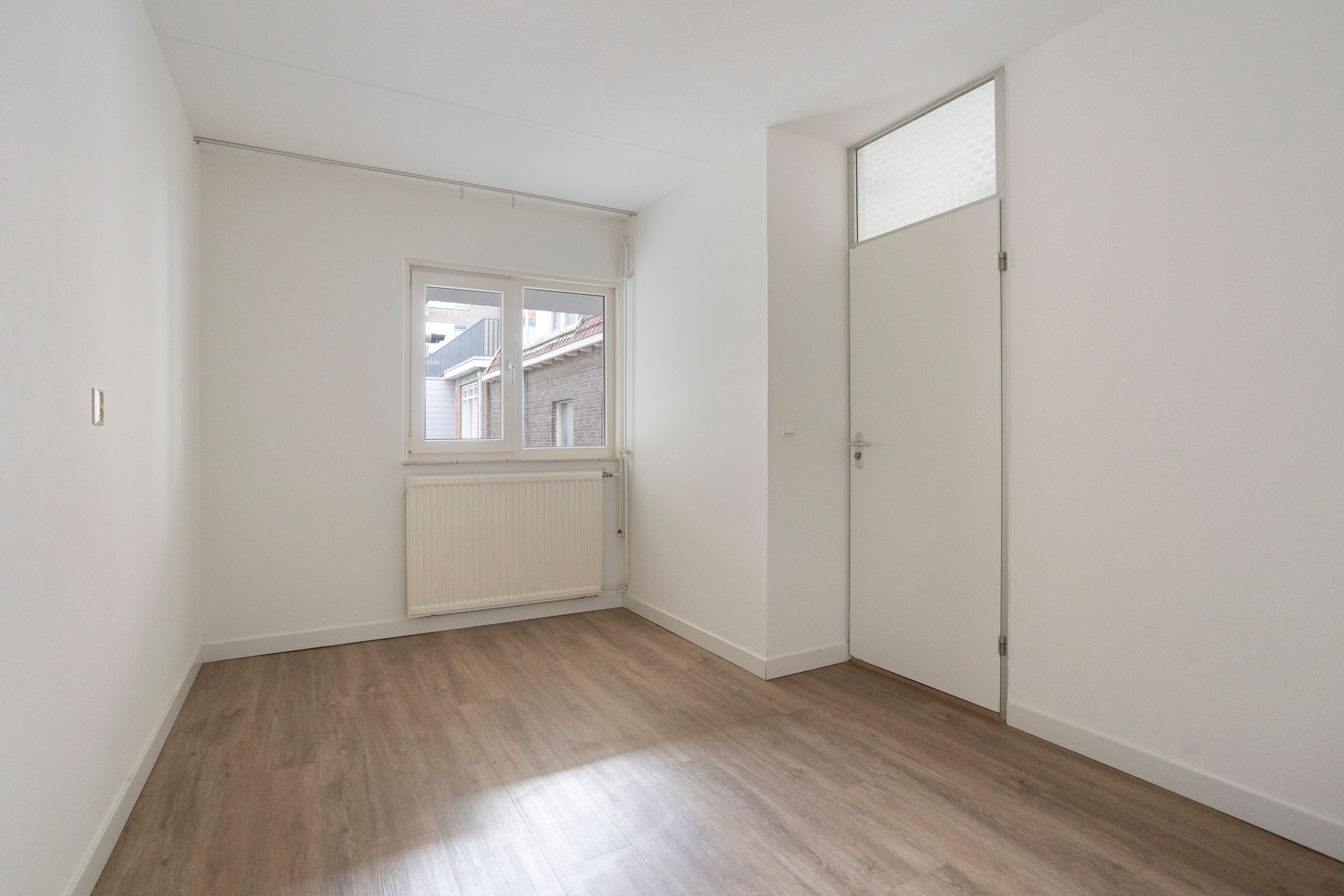 Photo 15 of Vinkenstraat 6