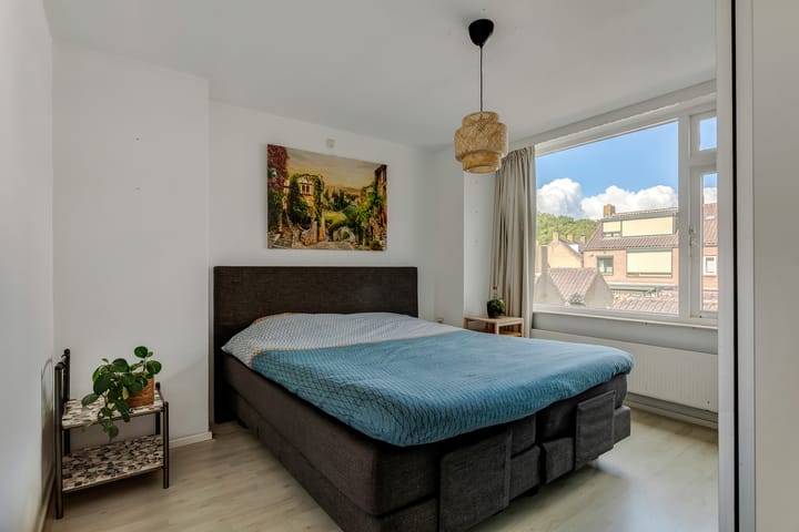 Photo 22 of Andreasstraat 8