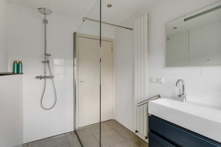 Photo 25 of Andreasstraat 8