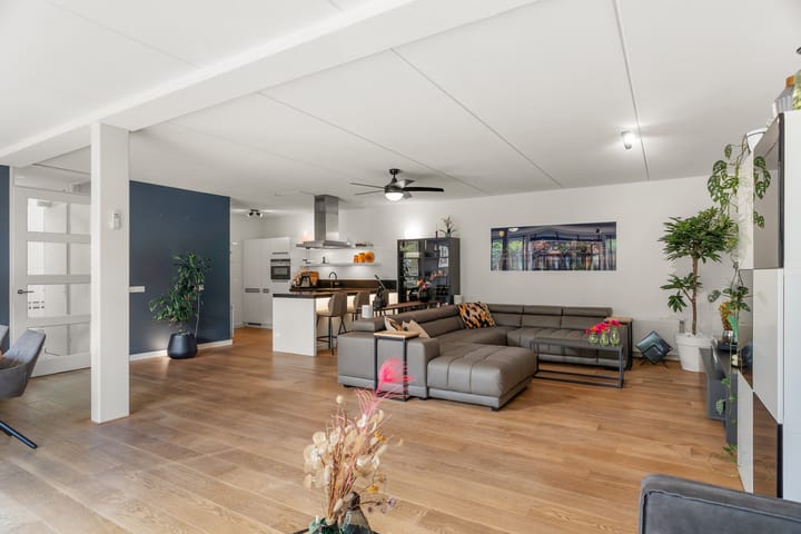 Foto 21 van Diadeemstraat 102