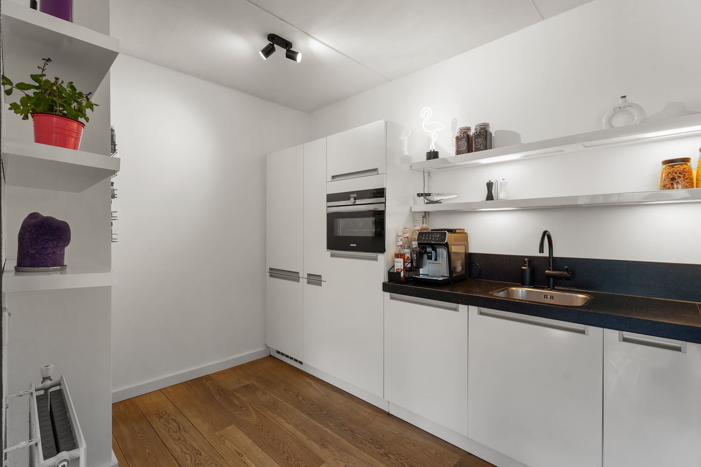 Foto 29 van Diadeemstraat 102