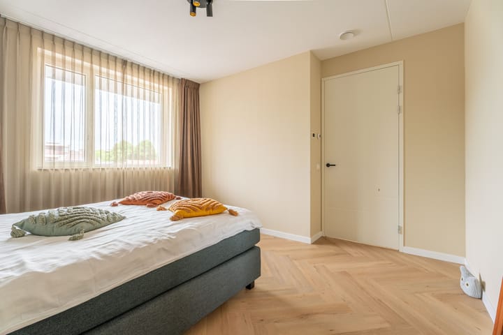 Foto 10 van E.E. van der Laanstraat 40