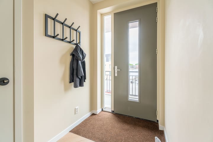 Foto 18 van E.E. van der Laanstraat 40