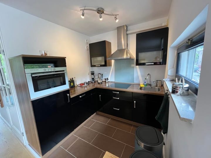 Foto 17 van Bloemendalstraat 51