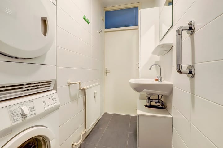 Foto 21 van Van Oldenbarneveltstraat 424