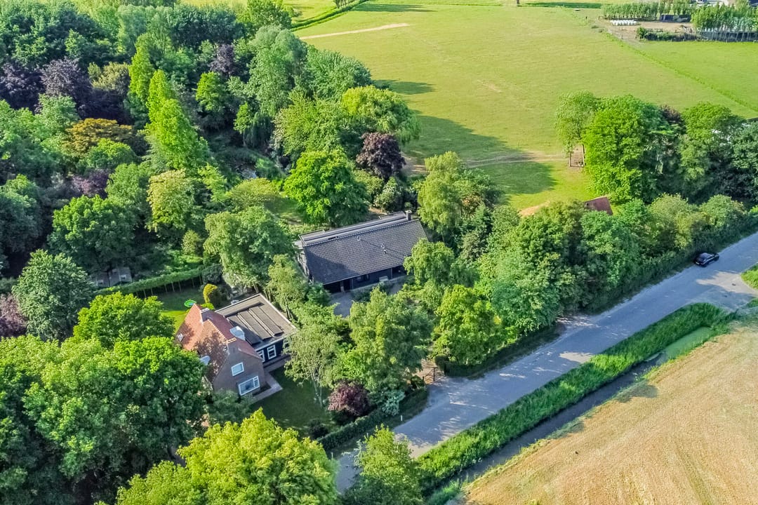 Foto 11 van Middelweg 3-A