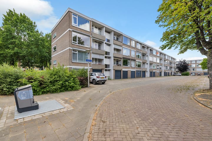 Foto 29 van Veldmaarschalk Montgomerylaan 424