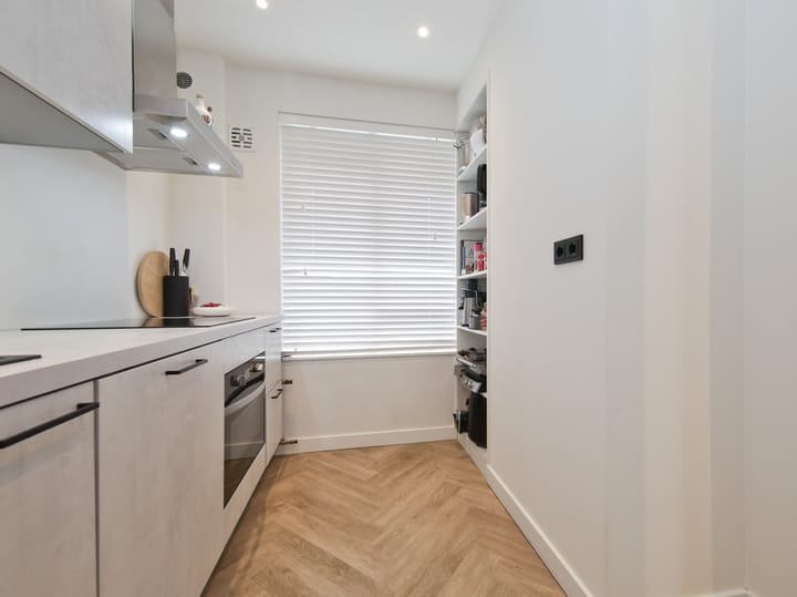 Photo 27 of Arendstraat 11