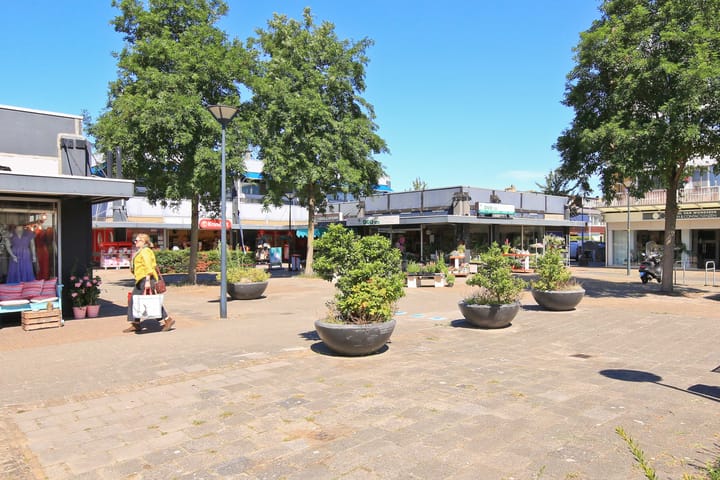 Photo 38 of Arendstraat 11