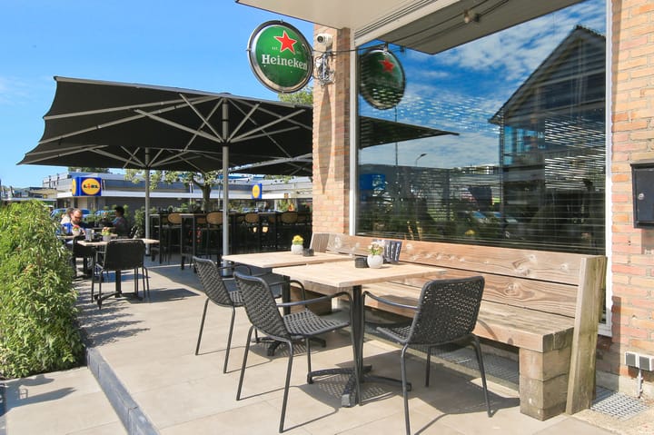 Photo 39 of Arendstraat 11