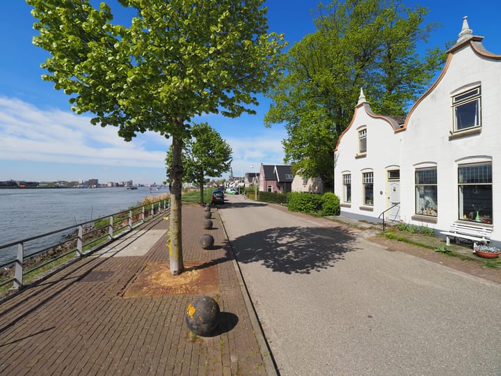 Foto 2 van Kerkbuurt 16