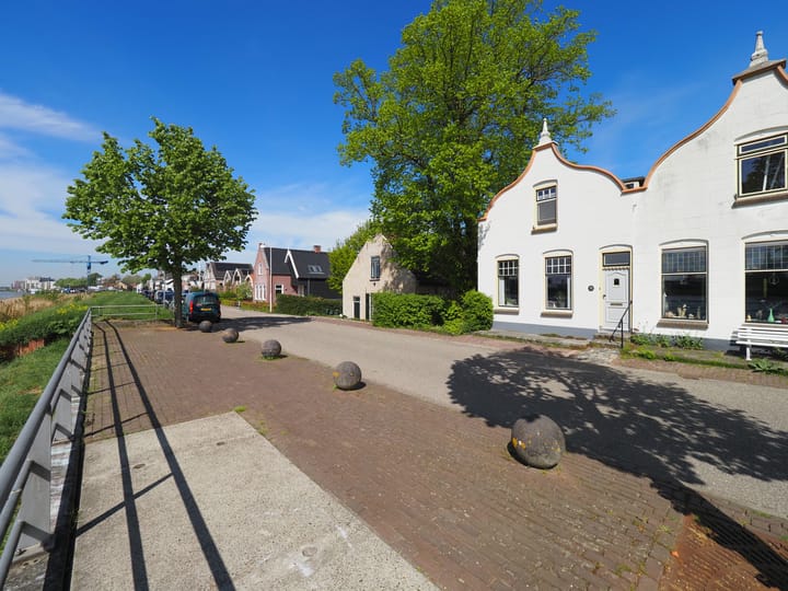 Foto 14 van Kerkbuurt 16