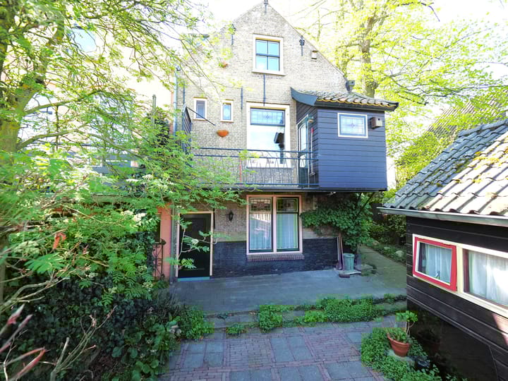 Foto 62 van Kerkbuurt 16