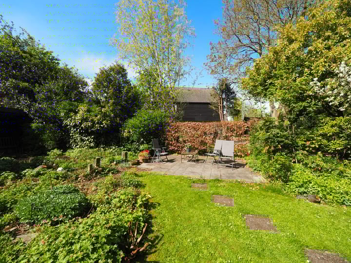 Foto 73 van Kerkbuurt 16