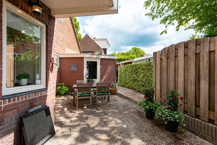 Foto 36 van De Bazelstraat 28