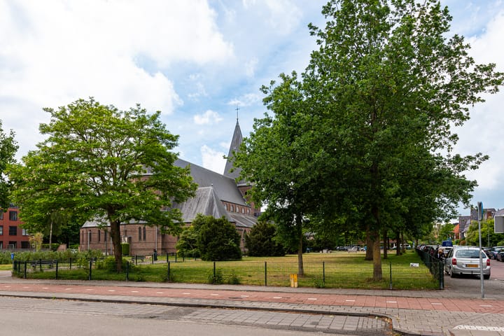 Foto 46 van De Bazelstraat 28