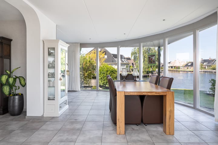 Photo 41 of Meerkoet 22