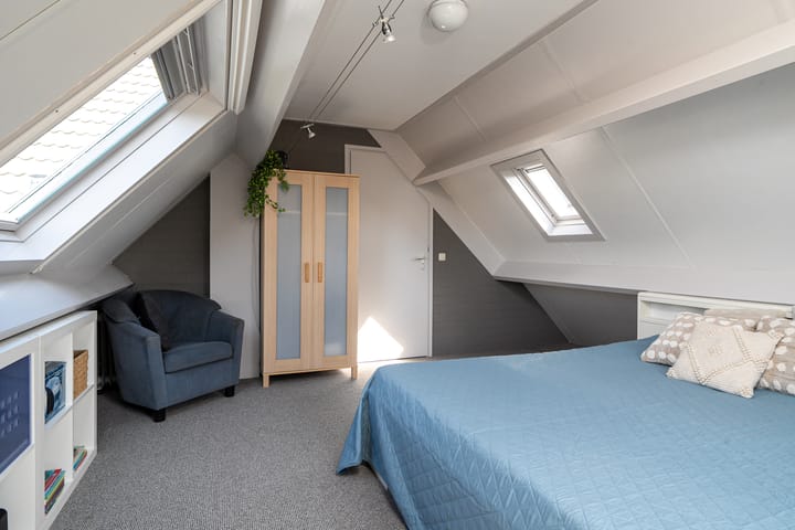 Photo 63 of Meerkoet 22