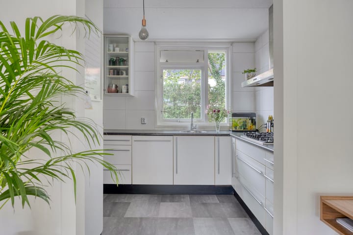 Foto 13 van Moraviëstraat 12