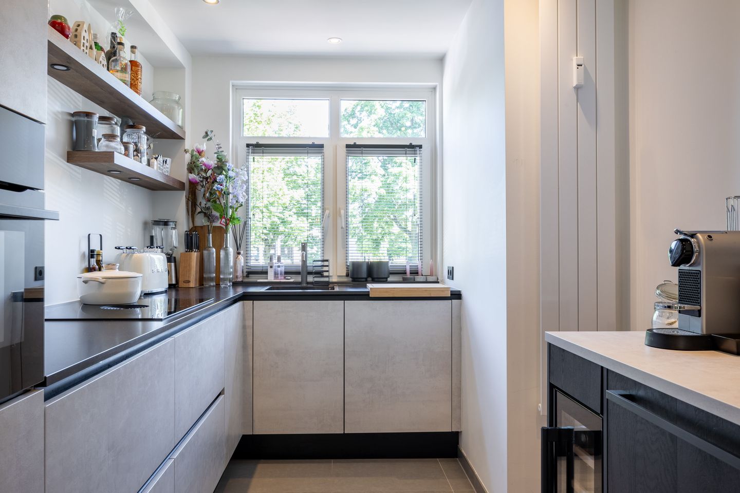 Photo 10 of Jan Nieuwenhuyzenstraat 40