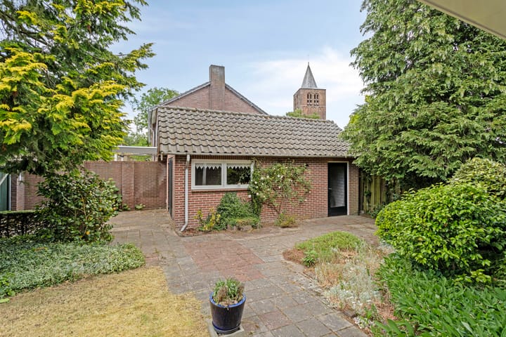 Foto 38 van Eindhovenseweg 22