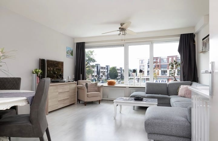 Foto 14 van Ruys de Beerenbrouckstraat 29