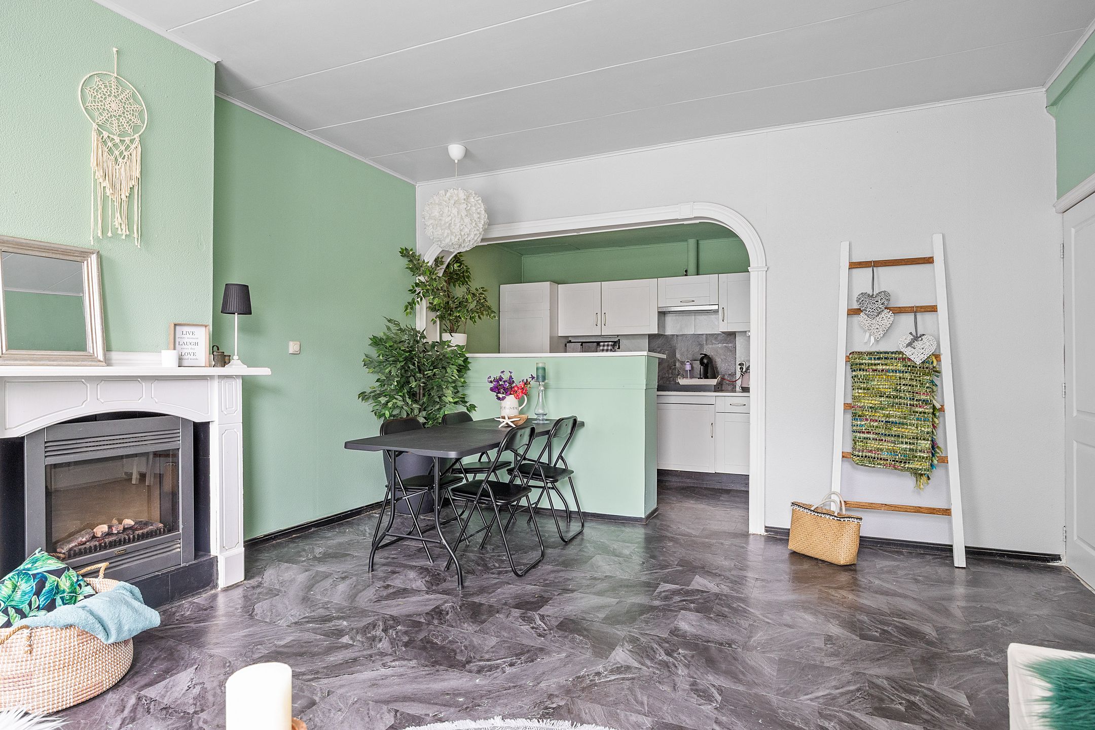 Foto 9 van Meeuwenlaan 13