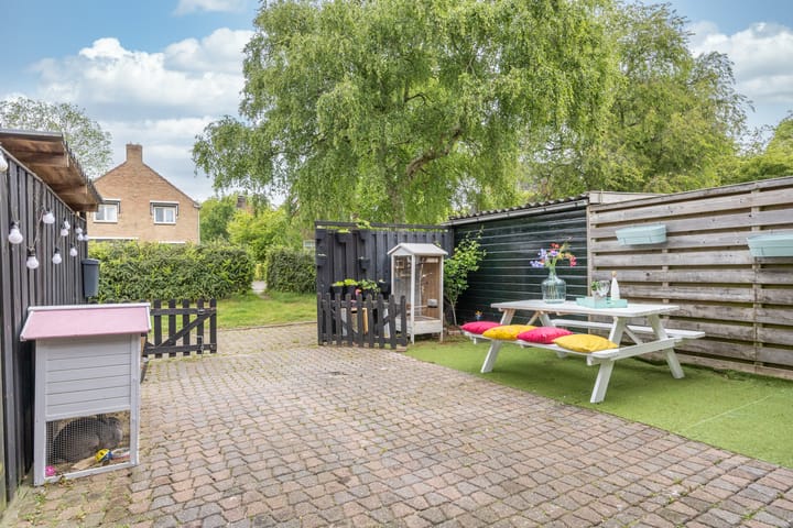 Foto 25 van Meeuwenlaan 13