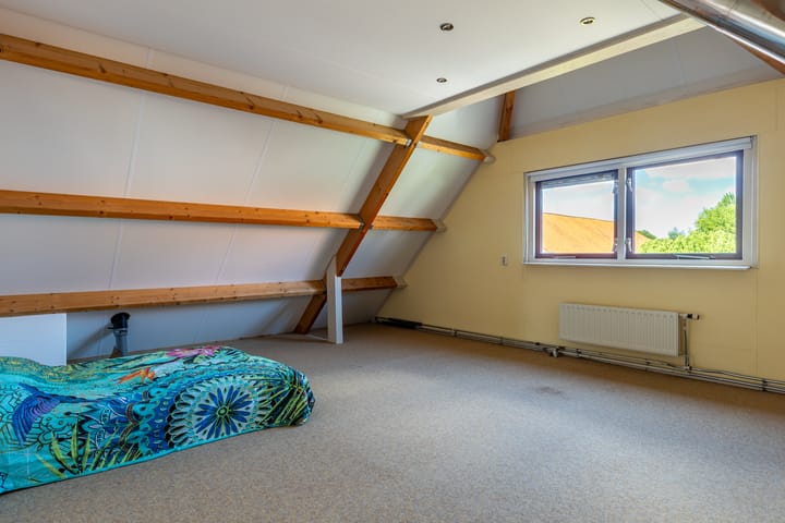 Photo 18 of Hoofdstraat 75