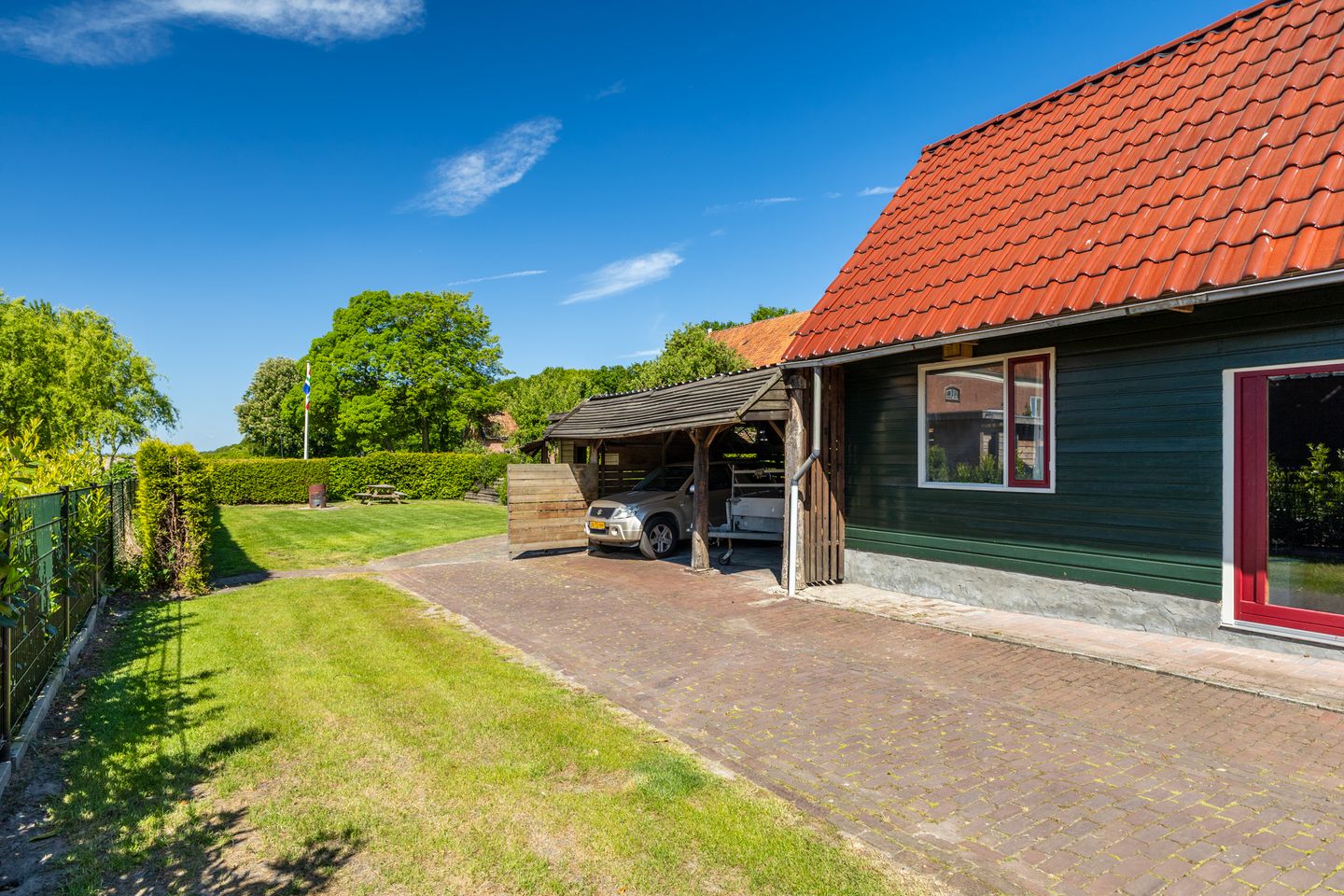 Photo 25 of Hoofdstraat 75