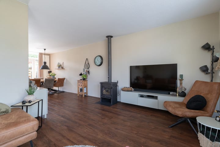 Foto 8 van Wiekenas 15