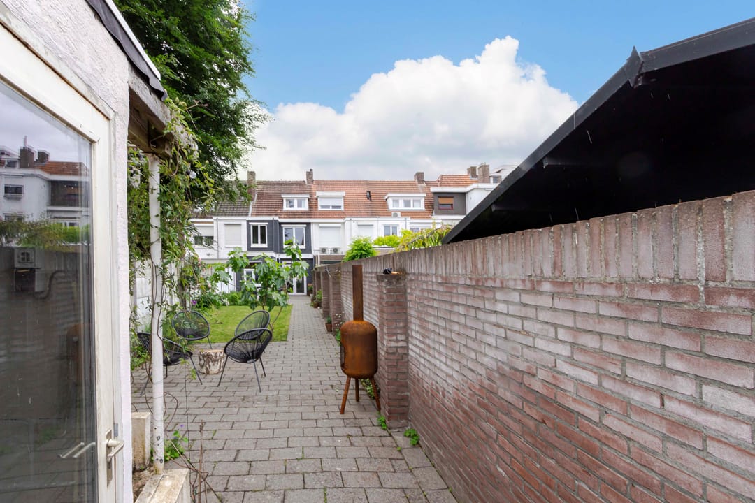 Photo 38 of Kruisstraat 93