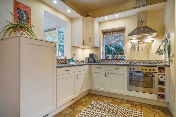 Foto 13 van Frederik Hendriklaan 139