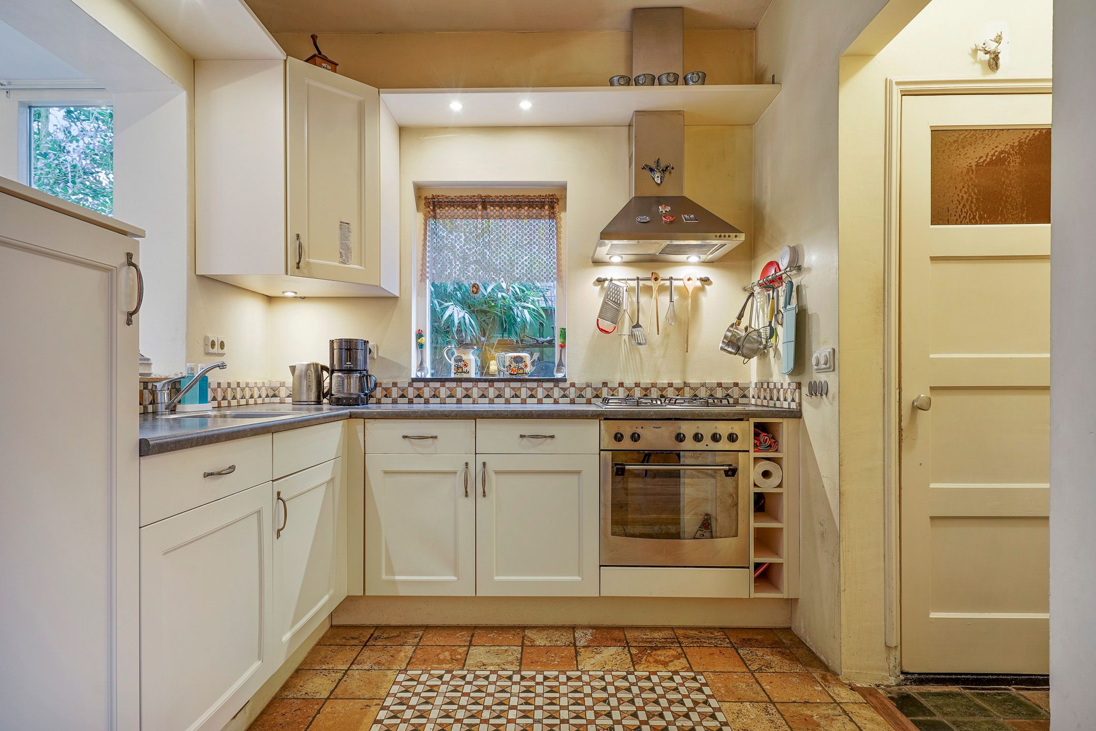 Foto 15 van Frederik Hendriklaan 139