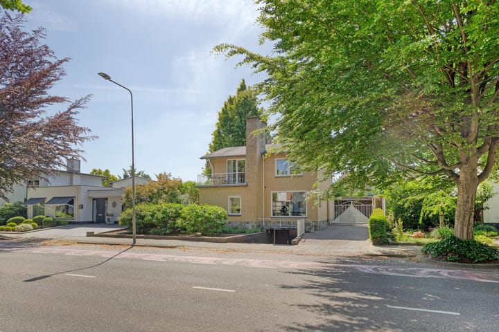 Foto 2 van Spaubeeklaan 10