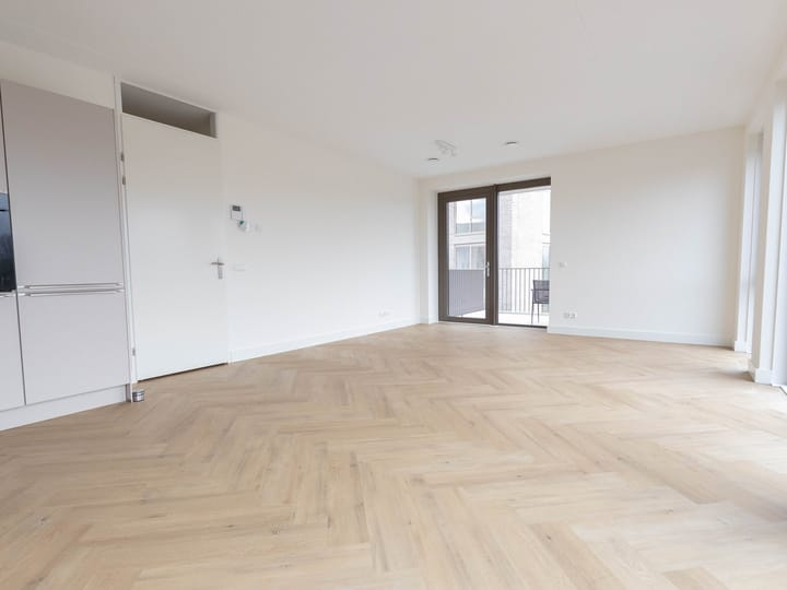 Foto 18 van Picassolaan 979