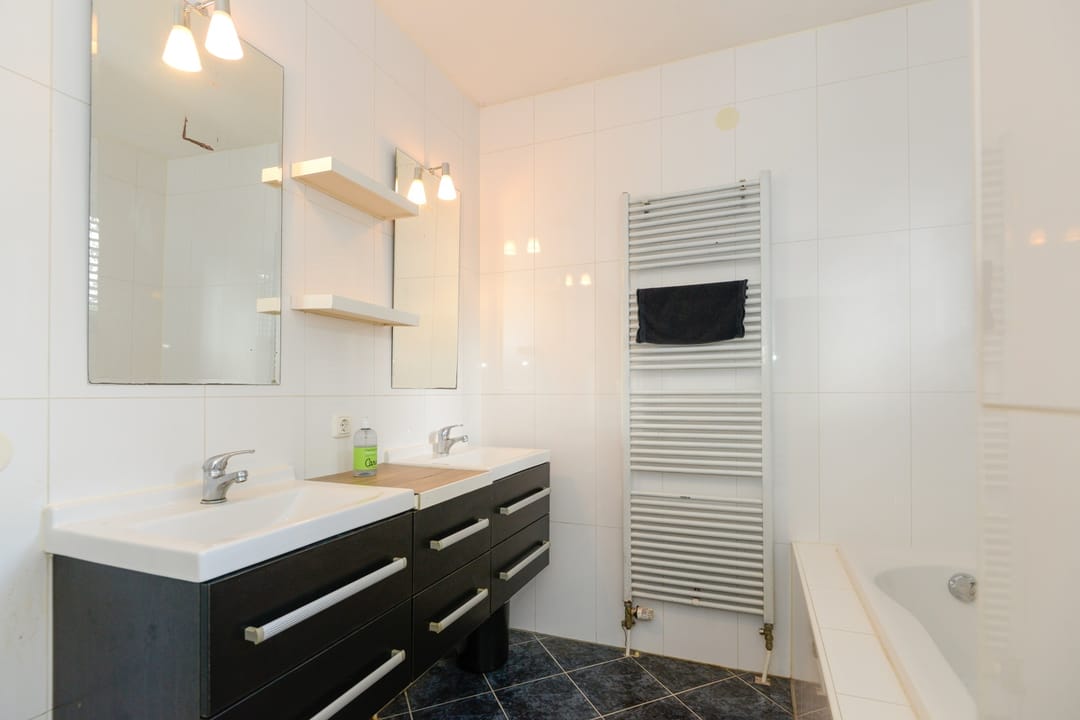 Photo 17 of Broekfinne 155