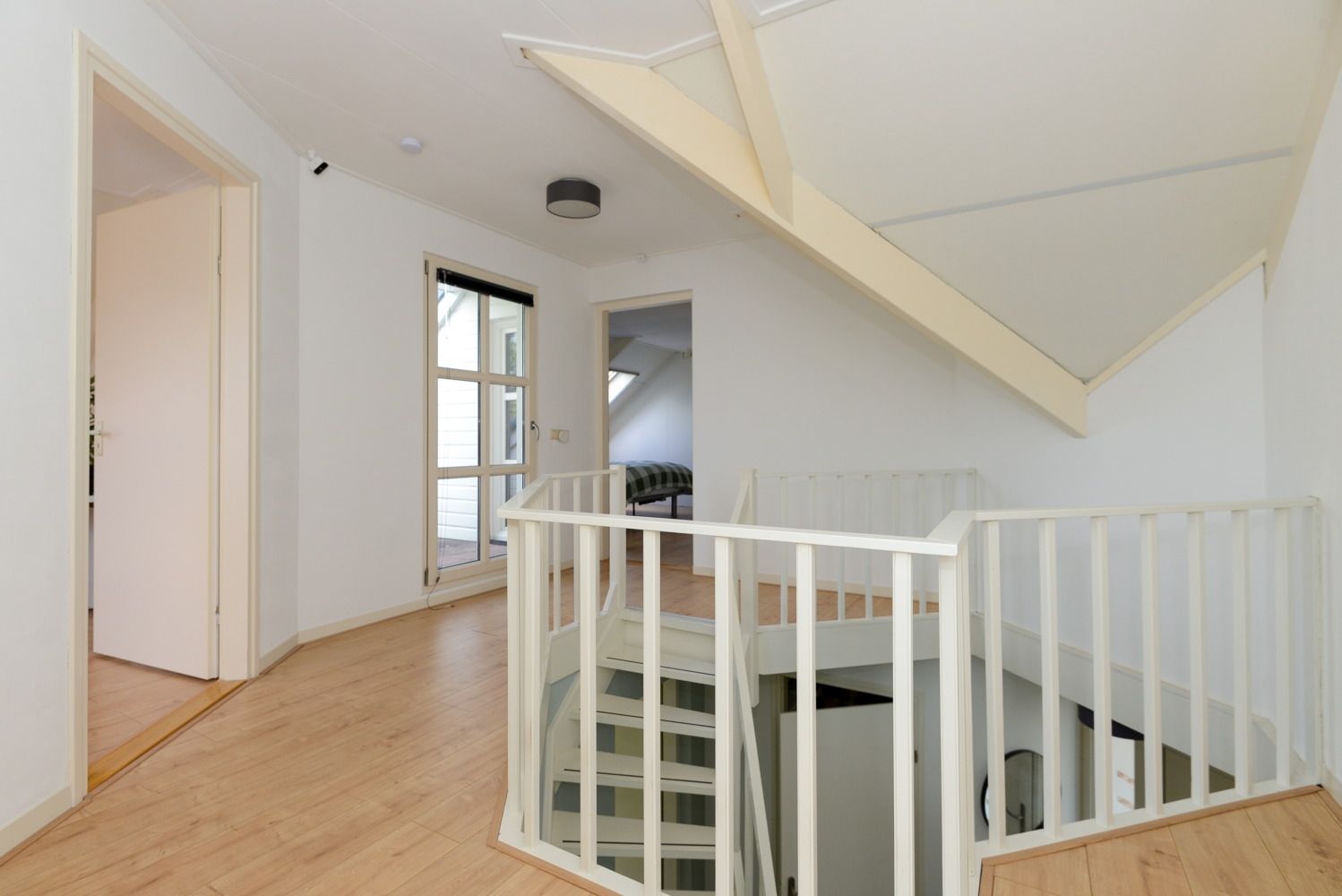 Photo 24 of Broekfinne 155